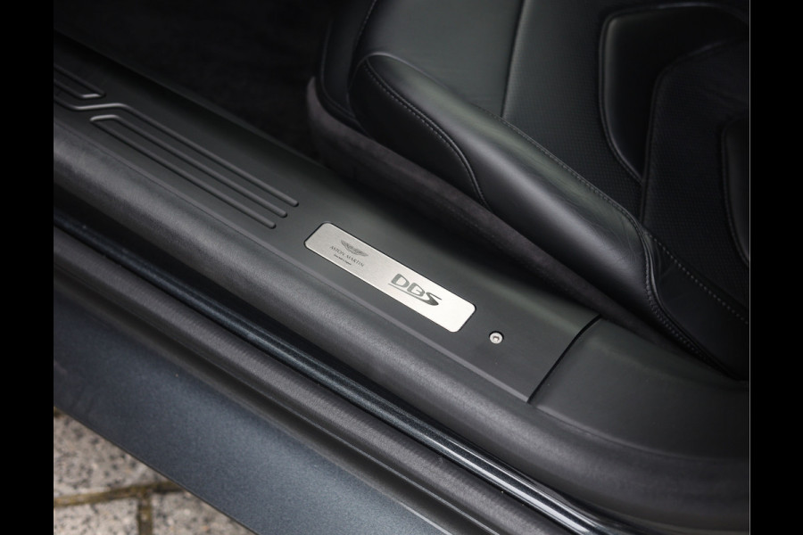 Aston Martin DBS 5.2 V12 Superleggera | B&O BeoSound - Xenon Grey
