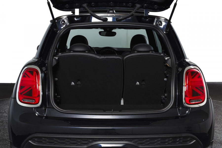 MINI 3-deurs 2.0 Cooper S | S/K-Panodak | Dig. Cockpit | Stoelverw. | PDC | Camera | NAV + App. Connect | ECC | Harman Kardon | LM 18" |