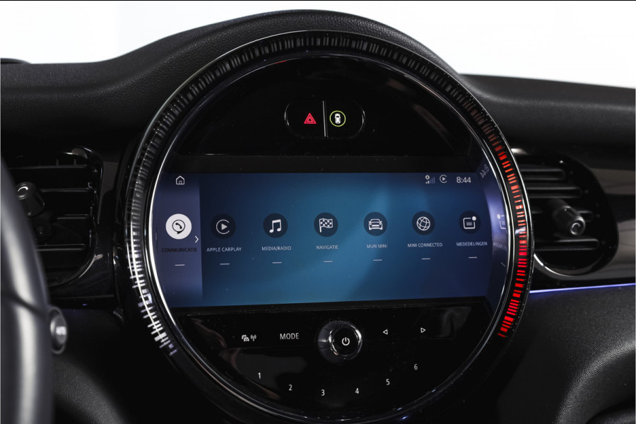 MINI 3-deurs 2.0 Cooper S | S/K-Panodak | Dig. Cockpit | Stoelverw. | PDC | Camera | NAV + App. Connect | ECC | Harman Kardon | LM 18" |