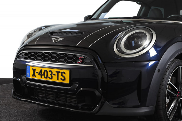 MINI 3-deurs 2.0 Cooper S | S/K-Panodak | Dig. Cockpit | Stoelverw. | PDC | Camera | NAV + App. Connect | ECC | Harman Kardon | LM 18" |