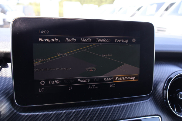 Mercedes-Benz V-Klasse 300d Edition AMG-Line DC Burmester