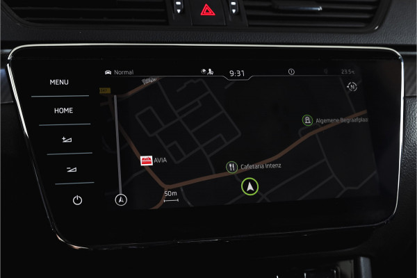 Škoda Superb Combi 1.4 TSI iV Sportline Business | S/K-Panodak | Dig. Cockpit | Adapt. Cruise | Winterpakket | PDC | NAV + App. Connect | ECC | Elek. Klep | LM 19" |
