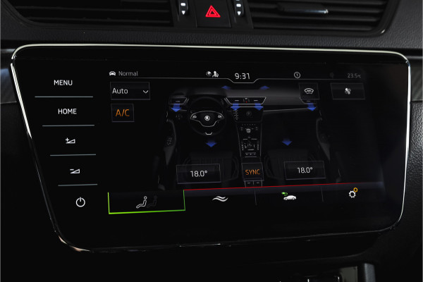 Škoda Superb Combi 1.4 TSI iV Sportline Business | S/K-Panodak | Dig. Cockpit | Adapt. Cruise | Winterpakket | PDC | NAV + App. Connect | ECC | Elek. Klep | LM 19" |
