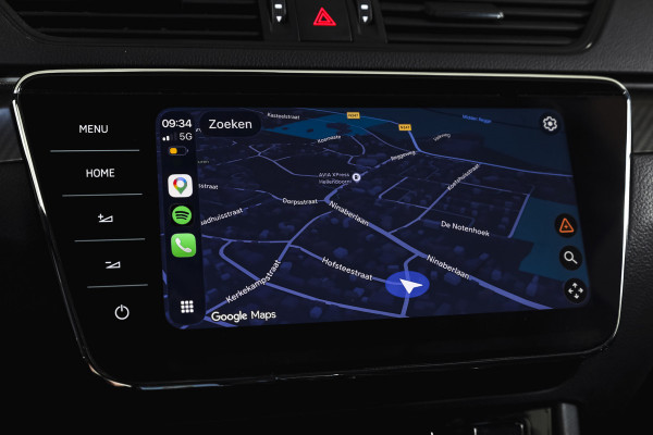 Škoda Superb Combi 1.4 TSI iV Sportline Business | S/K-Panodak | Dig. Cockpit | Adapt. Cruise | Winterpakket | PDC | NAV + App. Connect | ECC | Elek. Klep | LM 19" |