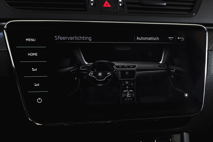 Škoda Superb Combi 1.4 TSI iV Sportline Business | S/K-Panodak | Dig. Cockpit | Adapt. Cruise | Winterpakket | PDC | NAV + App. Connect | ECC | Elek. Klep | LM 19" |