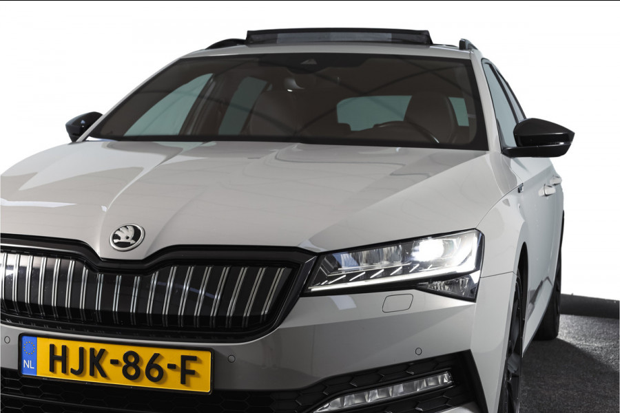 Škoda Superb Combi 1.4 TSI iV Sportline Business | S/K-Panodak | Dig. Cockpit | Adapt. Cruise | Winterpakket | PDC | NAV + App. Connect | ECC | Elek. Klep | LM 19" |