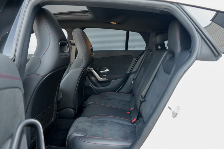 Mercedes-Benz CLA-Klasse Shooting Brake 200 Business Solution AMG Pano Camera