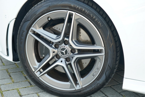 Mercedes-Benz CLA-Klasse Shooting Brake 200 Business Solution AMG Pano Camera