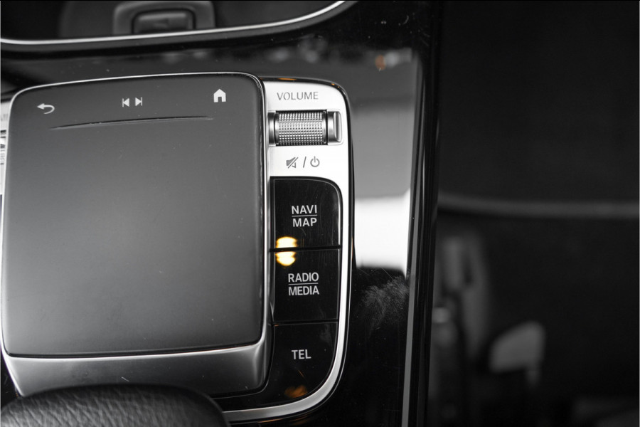 Mercedes-Benz CLA-Klasse Shooting Brake 200 Business Solution AMG Pano Camera