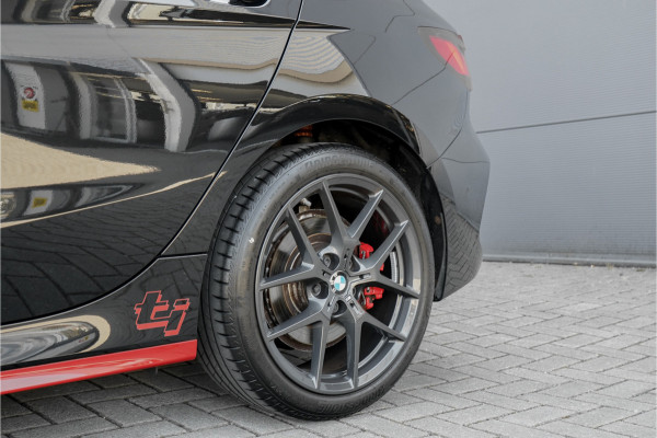 BMW 1-serie 128ti High Executive M-Sport Pro Pano ACC Stuur & Stoelverw