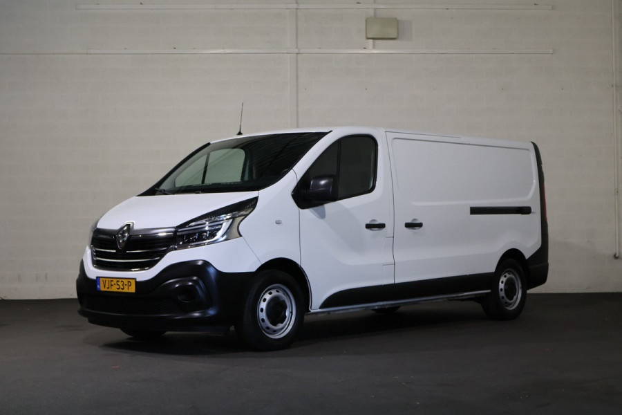 Renault Trafic 2.0 dCi 120pk L2 H1 2x Schuifdeur Airco Navigatie Trekhaak