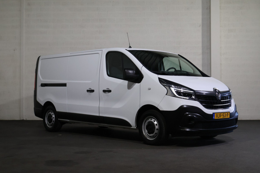 Renault Trafic 2.0 dCi 120pk L2 H1 2x Schuifdeur Airco Navigatie Trekhaak