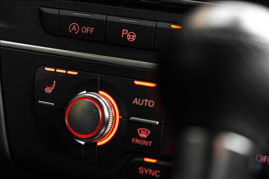 Audi RS6 Avant 4.0 TFSI Quattro Performance Pro Line Plus Keramisch Pano Carbon B&O 360 Camera 21'' WF