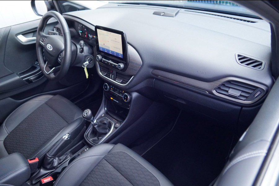 Ford Puma 1.0 EcoBoost Hybrid Titanium / Navi / Stoel- & Stuurverw. / B&O Audio / Allseason