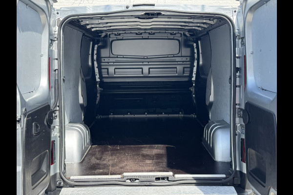 Renault Trafic 2.0 dCi 130 T30 L2H1 Work Edition Dubbele Schuifdeuren Trekhaak Navi Cruise Clima Carplay Betimmering Laadruimte