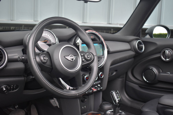 MINI Cabrio 1.5 Cooper Chili | Leder | NL Auto | Carplay | Keyless | Dealer. OH
