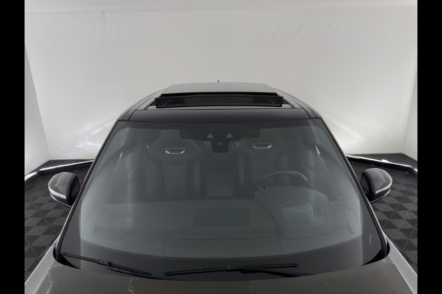 Land Rover Range Rover Sport 5.0 V8 SC SVR Aut. *PANO | LEATHER | MATRIX-LED | HEAD-UP | CARBON | ADAPTIVE-CRUISE | MEMORY-PACK | MERIDIAN-AUDIO | BLINDSPOT | TOPVIEW | DIGI-COCKPIT | HEATED-SPORTSEATS | PRIVACY-GLASS | SHIFTPADDLES |