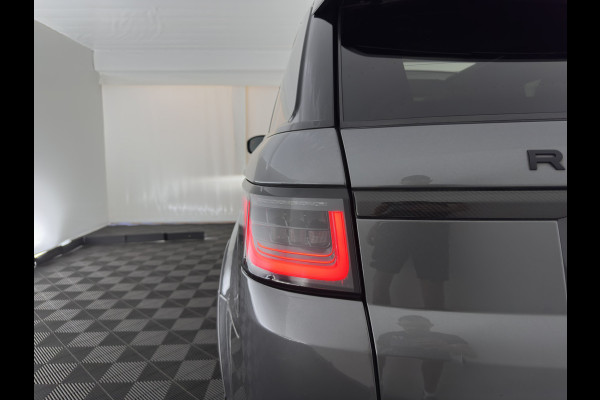 Land Rover Range Rover Sport 5.0 V8 SC SVR Aut. *PANO | LEATHER | MATRIX-LED | HEAD-UP | CARBON | ADAPTIVE-CRUISE | MEMORY-PACK | MERIDIAN-AUDIO | BLINDSPOT | TOPVIEW | DIGI-COCKPIT | HEATED-SPORTSEATS | PRIVACY-GLASS | SHIFTPADDLES |