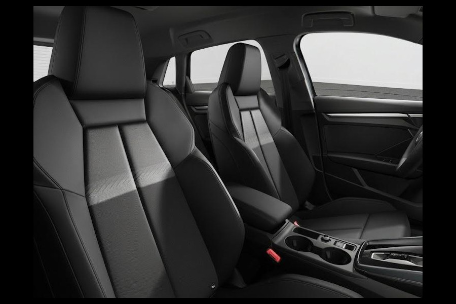 Audi A3 Sportback Advanced edition 40 TFSI e 204 pk | Assis.pak Driving+Parking plus | Audi Sound System | Adaptive Cruise Control | Ambient sfeerverlichting |