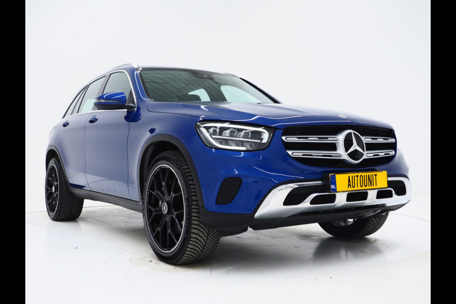 Mercedes-Benz GLC 300e 4MATIC Premium Plus | Panoramadak | Trekhaak | Massage | Leder | Stoelkoeling | Sfeerlicht | Carplay