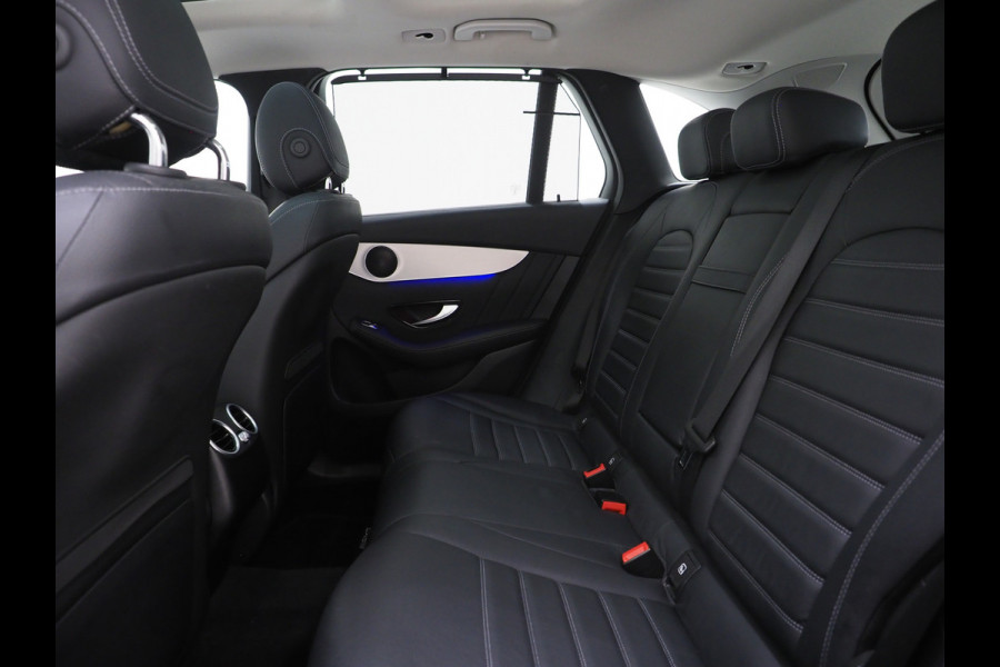Mercedes-Benz GLC 300e 4MATIC Premium Plus | Panoramadak | Trekhaak | Massage | Leder | Stoelkoeling | Sfeerlicht | Carplay