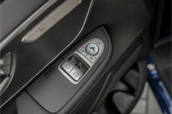 Mercedes-Benz Eqv 300 L2 90 kWh 8-Pers Luchtvering ACC 360° Elek Schuifdeur LED