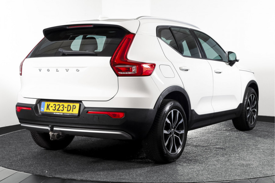 Volvo XC40 1.5 T3 Business Pro 164 PK | Elek. Trekhaak | Dig. Cockpit | Adapt. Cruise | PDC | NAV + App. Connect | ECC | Elek. Klep | LM 18" |