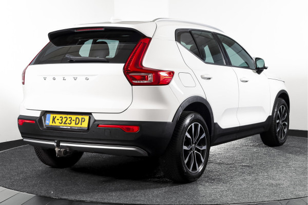 Volvo XC40 1.5 T3 Business Pro 164 PK | Elek. Trekhaak | Dig. Cockpit | Adapt. Cruise | PDC | NAV + App. Connect | ECC | Elek. Klep | LM 18" |