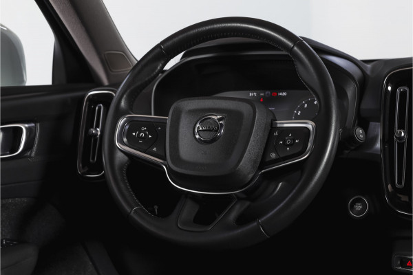 Volvo XC40 1.5 T3 Business Pro 164 PK | Elek. Trekhaak | Dig. Cockpit | Adapt. Cruise | PDC | NAV + App. Connect | ECC | Elek. Klep | LM 18" |