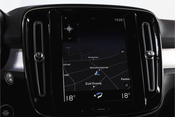 Volvo XC40 1.5 T3 Business Pro 164 PK | Elek. Trekhaak | Dig. Cockpit | Adapt. Cruise | PDC | NAV + App. Connect | ECC | Elek. Klep | LM 18" |
