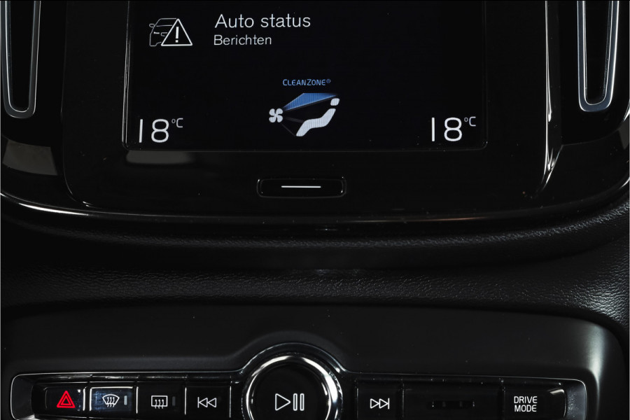 Volvo XC40 1.5 T3 Business Pro 164 PK | Elek. Trekhaak | Dig. Cockpit | Adapt. Cruise | PDC | NAV + App. Connect | ECC | Elek. Klep | LM 18" |