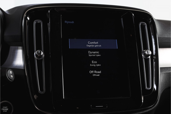 Volvo XC40 1.5 T3 Business Pro 164 PK | Elek. Trekhaak | Dig. Cockpit | Adapt. Cruise | PDC | NAV + App. Connect | ECC | Elek. Klep | LM 18" |