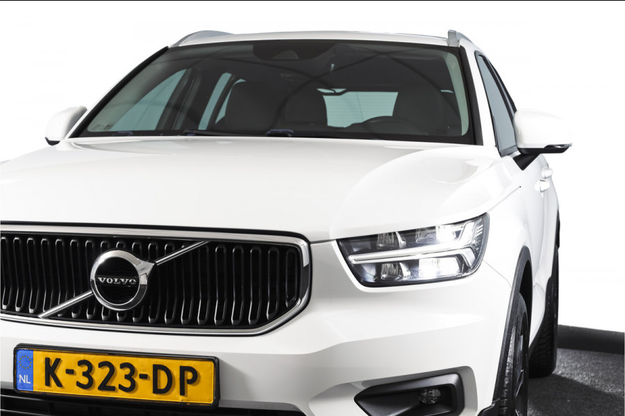 Volvo XC40 1.5 T3 Business Pro 164 PK | Elek. Trekhaak | Dig. Cockpit | Adapt. Cruise | PDC | NAV + App. Connect | ECC | Elek. Klep | LM 18" |