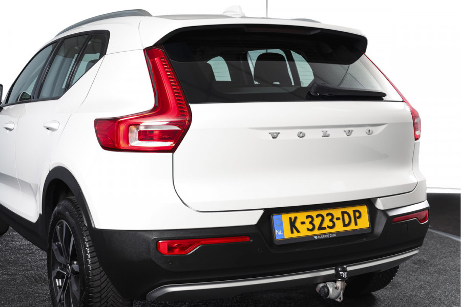Volvo XC40 1.5 T3 Business Pro 164 PK | Elek. Trekhaak | Dig. Cockpit | Adapt. Cruise | PDC | NAV + App. Connect | ECC | Elek. Klep | LM 18" |