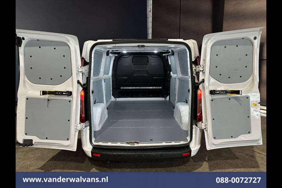 Ford Transit Custom 2.0 TDCI L2H1 Euro6 Airco | Camera | Navigatie | Apple Carplay | Cruisecontrol | LED Android Auto, Stoelverwarming, Verwarmde voorruit, Parkeersensoren, Bijrijdersbank, 2800kg trekvermogen