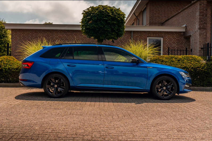 Škoda Superb Combi 1.4 TSI iV Sportline Business 218 PK Elek.Trekhaak Keyless ACC Camera 18''