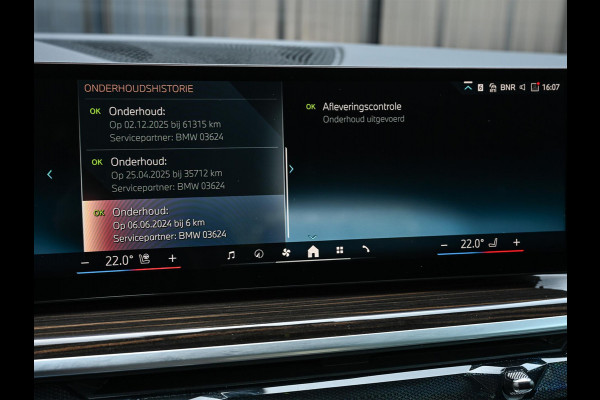 BMW X5 xDrive50e M-Sport Pro | Panoramadak | NL-Auto | Dealer Onderhouden | 360 Camera | Active Cruise | HUD | Harman/Kardon | Stoelverwarming + Ventilatie | Luchtvering | BMW Gesture Control | Memory Seats |
