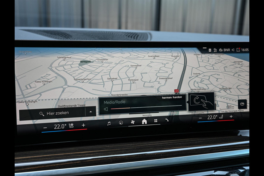 BMW X5 xDrive50e M-Sport Pro | Panoramadak | NL-Auto | Dealer Onderhouden | 360 Camera | Active Cruise | HUD | Harman/Kardon | Stoelverwarming + Ventilatie | Luchtvering | BMW Gesture Control | Memory Seats |