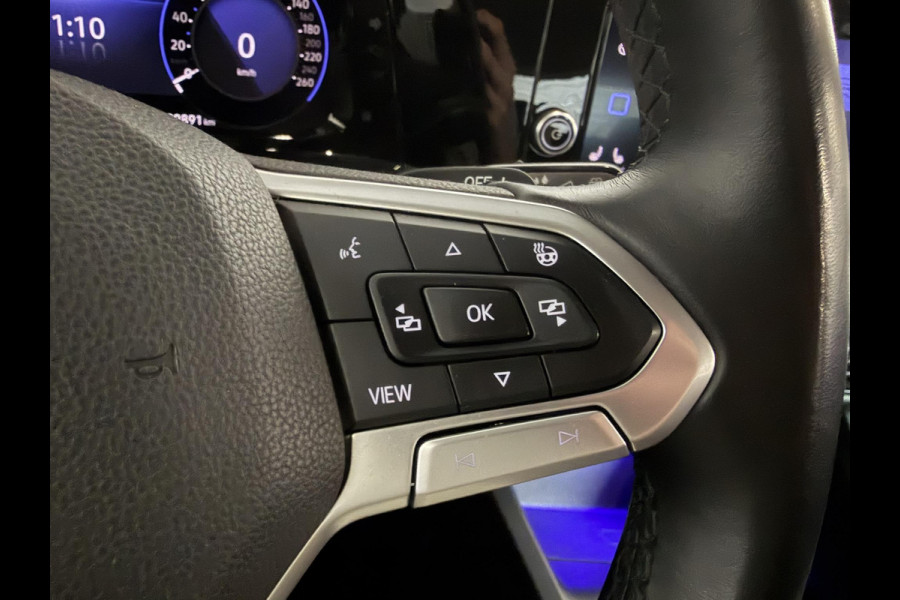 Volkswagen Golf 1.0 eTSI 110pk Automaat Life Climate control LED Lane Assist App Connect Cruise Control Climatronic Lichtmetalen Velgen Velgen Winterpakket
