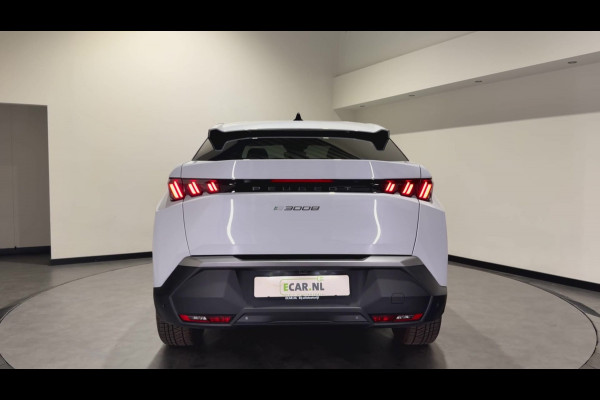 Peugeot E-3008 Allure 73 kWh | Apple Carplay/Android Auto | Camera