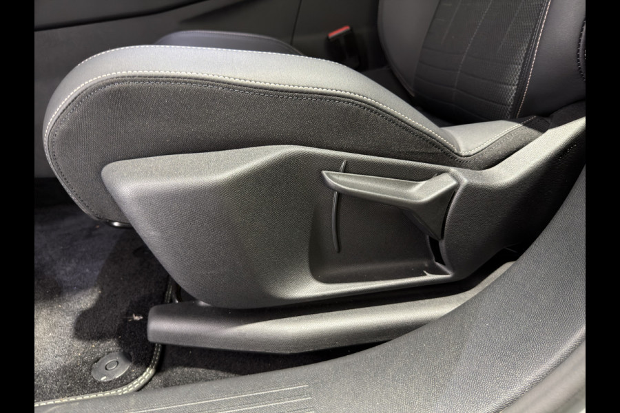 Peugeot E-3008 Allure 73 kWh | Apple Carplay/Android Auto | Camera