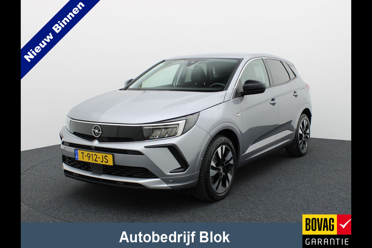 Opel Grandland 1.6 Turbo Plug-In Hybrid Level 3 | 360 Camera | Allseason banden | Stuur & Stoel verw. | Prijs Rijklaar!!