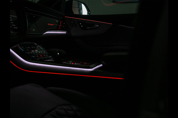Audi Q8 55 TFSI quattro Pro Line Plus | Panoramadak | Night-Vision | Achterasbesturing | HUD | Luchtvering | B&O | Stoelmassage + Ventilatie | Camera | Soft-Close | Ambiance Interieur | Adaptive Cruise |