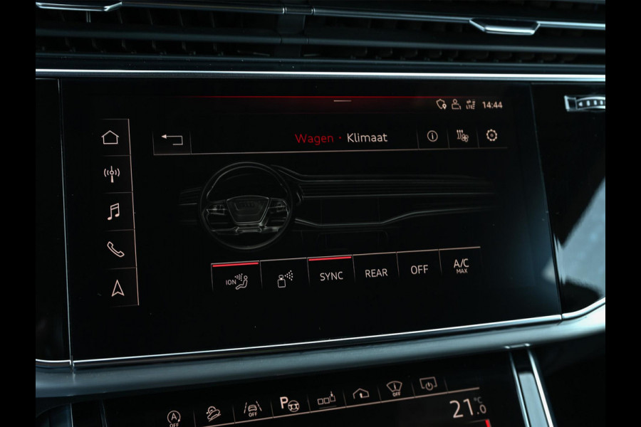 Audi Q8 55 TFSI quattro Pro Line Plus | Panoramadak | Night-Vision | Achterasbesturing | HUD | Luchtvering | B&O | Stoelmassage + Ventilatie | Camera | Soft-Close | Ambiance Interieur | Adaptive Cruise |