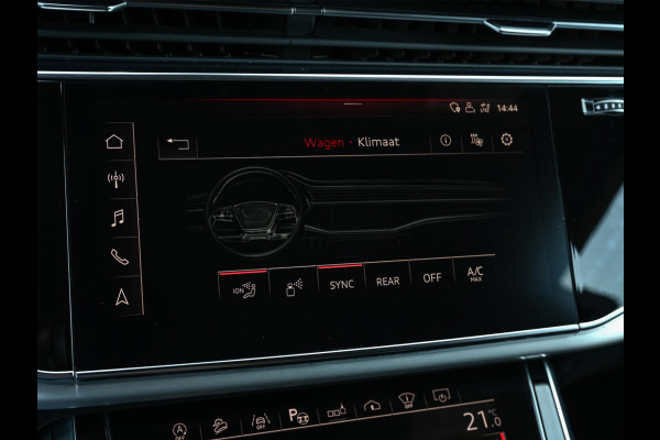Audi Q8 55 TFSI quattro Pro Line Plus | Panoramadak | Night-Vision | Achterasbesturing | HUD | Luchtvering | B&O | Stoelmassage + Ventilatie | Camera | Soft-Close | Ambiance Interieur | Adaptive Cruise |