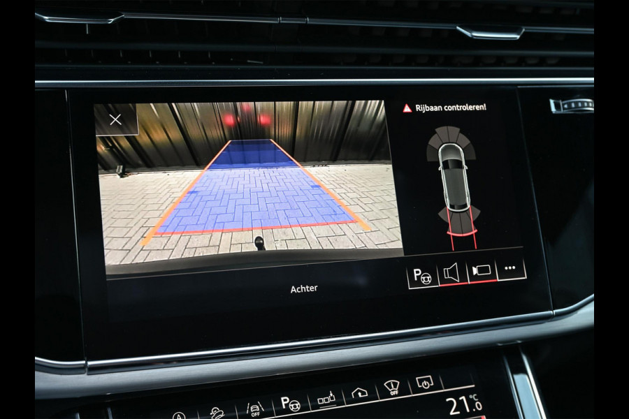 Audi Q8 55 TFSI quattro Pro Line Plus | Panoramadak | Night-Vision | Achterasbesturing | HUD | Luchtvering | B&O | Stoelmassage + Ventilatie | Camera | Soft-Close | Ambiance Interieur | Adaptive Cruise |