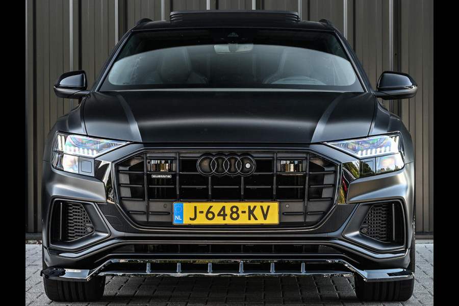 Audi Q8 55 TFSI quattro Pro Line Plus | Panoramadak | Night-Vision | Achterasbesturing | HUD | Luchtvering | B&O | Stoelmassage + Ventilatie | Camera | Soft-Close | Ambiance Interieur | Adaptive Cruise |