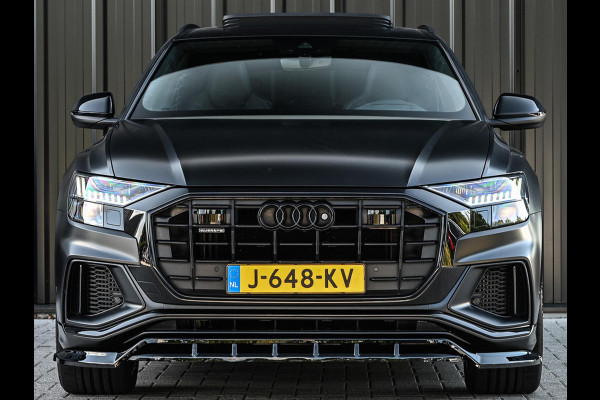 Audi Q8 55 TFSI quattro Pro Line Plus | Panoramadak | Night-Vision | Achterasbesturing | HUD | Luchtvering | B&O | Stoelmassage + Ventilatie | Camera | Soft-Close | Ambiance Interieur | Adaptive Cruise |