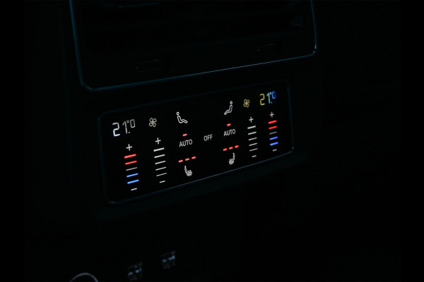 Audi Q8 55 TFSI quattro Pro Line Plus | Panoramadak | Night-Vision | Achterasbesturing | HUD | Luchtvering | B&O | Stoelmassage + Ventilatie | Camera | Soft-Close | Ambiance Interieur | Adaptive Cruise |