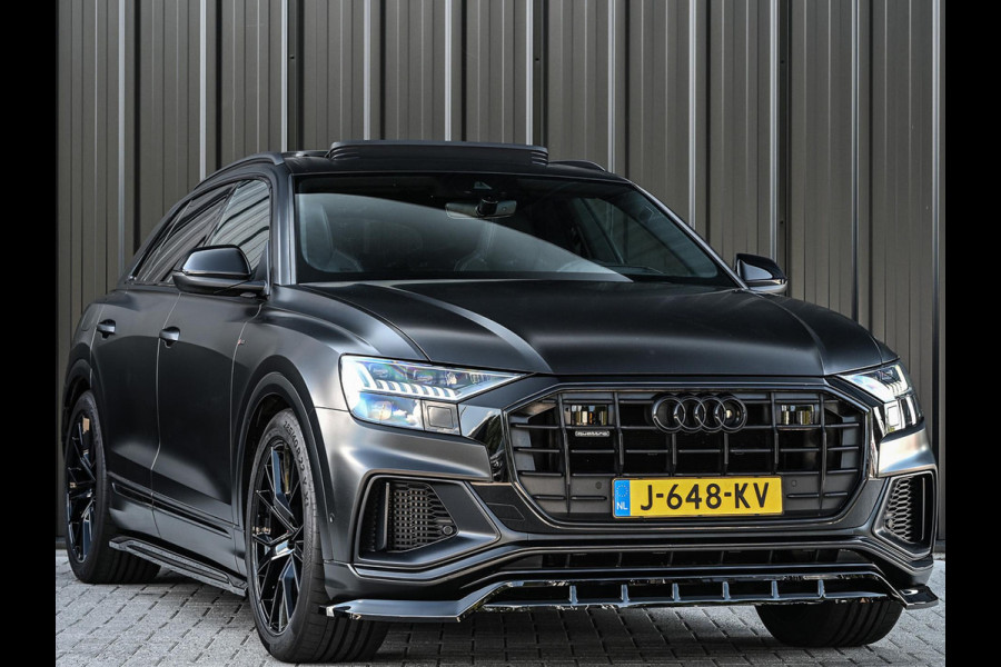Audi Q8 55 TFSI quattro Pro Line Plus | Panoramadak | Night-Vision | Achterasbesturing | HUD | Luchtvering | B&O | Stoelmassage + Ventilatie | Camera | Soft-Close | Ambiance Interieur | Adaptive Cruise |
